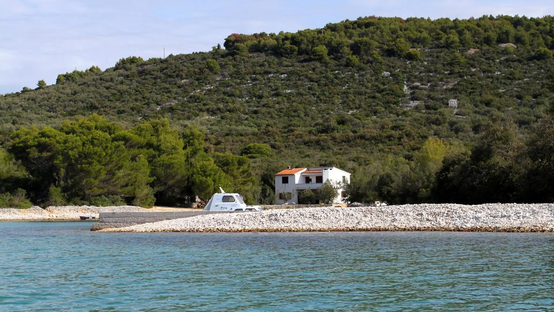 Apartments With A Parking Space Cove Mala Lamjana, Ugljan - 350 Kali Croatia